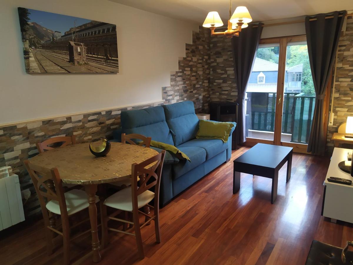 Apartamento De Montana "Nueva Canfranc" Екстер'єр фото